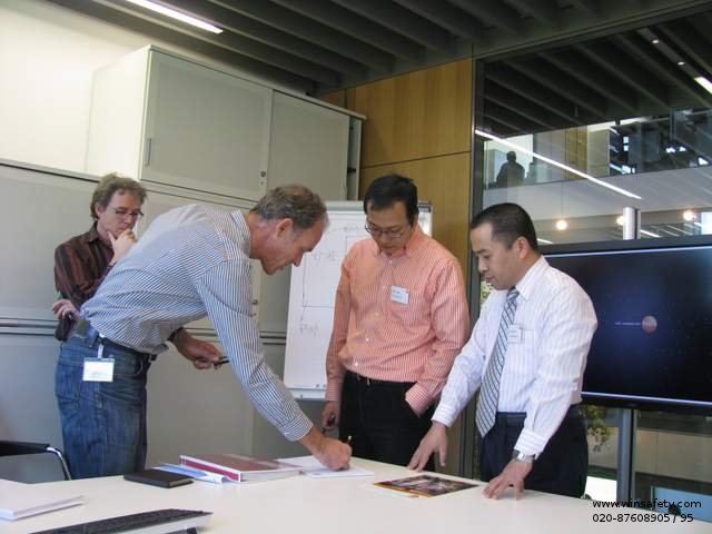 yth游艇会蒋总在德图总部和德图专家交流